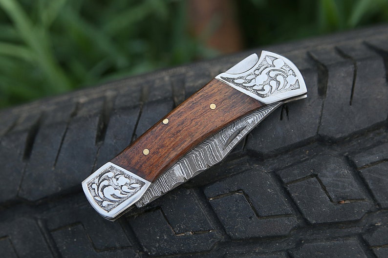 Damascus Folding Knife with Leather cover | Best Camping Knife